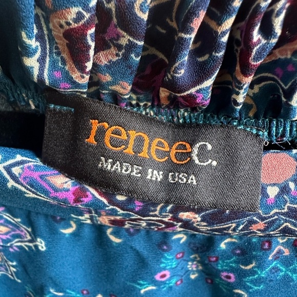 Renee C. Blue and White Relaxed Blouse with 3/4 Sleeves - Picture 2 of 6